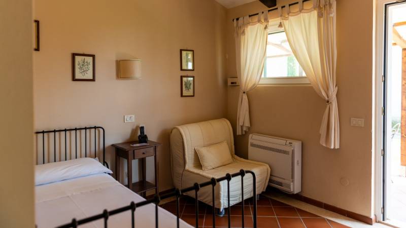Azienda-Agrituristica-Ghiaccio-Bosco-Capalbio-Family-Room-15
